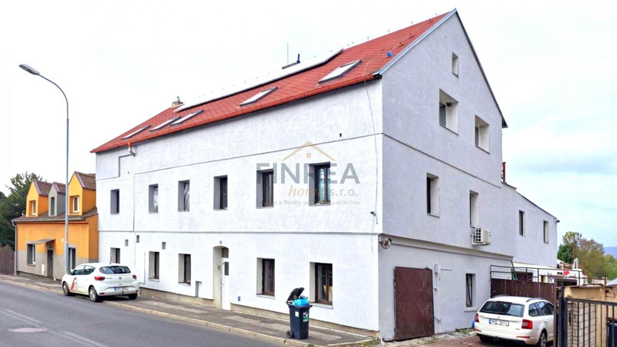 Фото 3 - Продаж будинку · Сімейний будинок · 450 m²