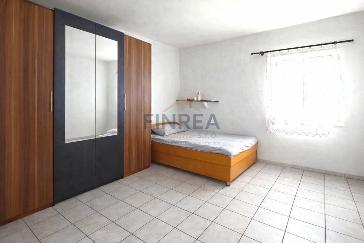 Фото 4 - Продаж будинку · Сімейний будинок · 450 m²