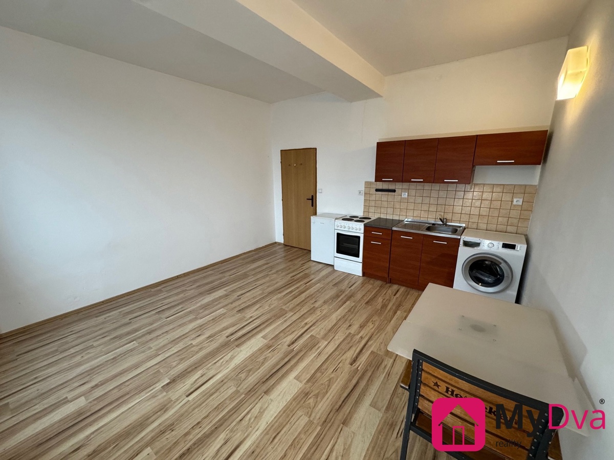 Photo 1 - Apartment for sale · 1+kk · 30 m²