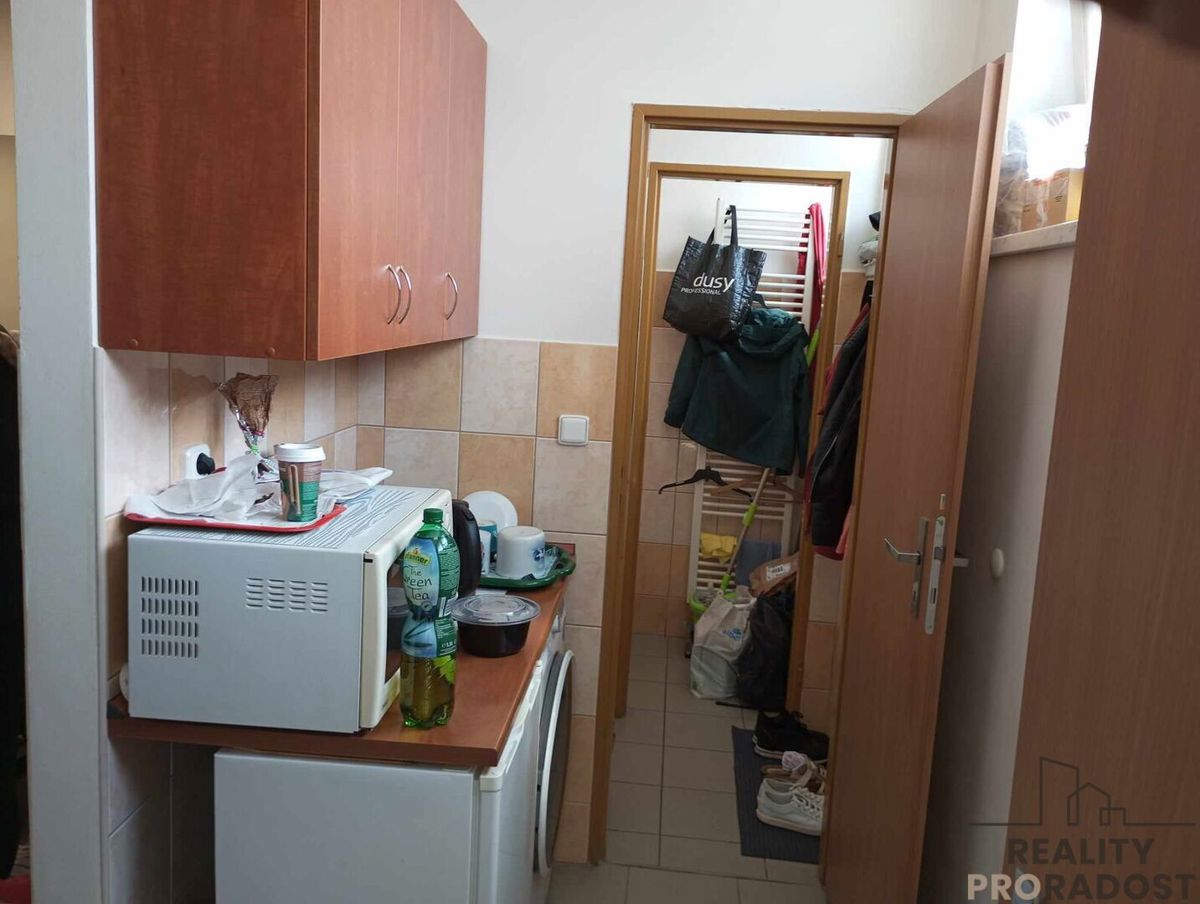 Photo 4 - Commercial property for rent · 6 m²