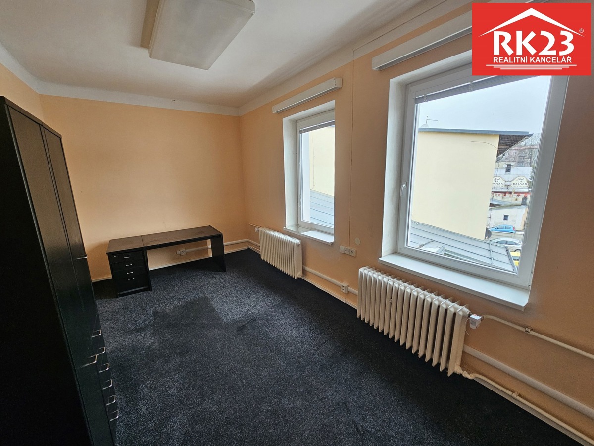 Photo 3 - Commercial property for rent · Office · 16 m²