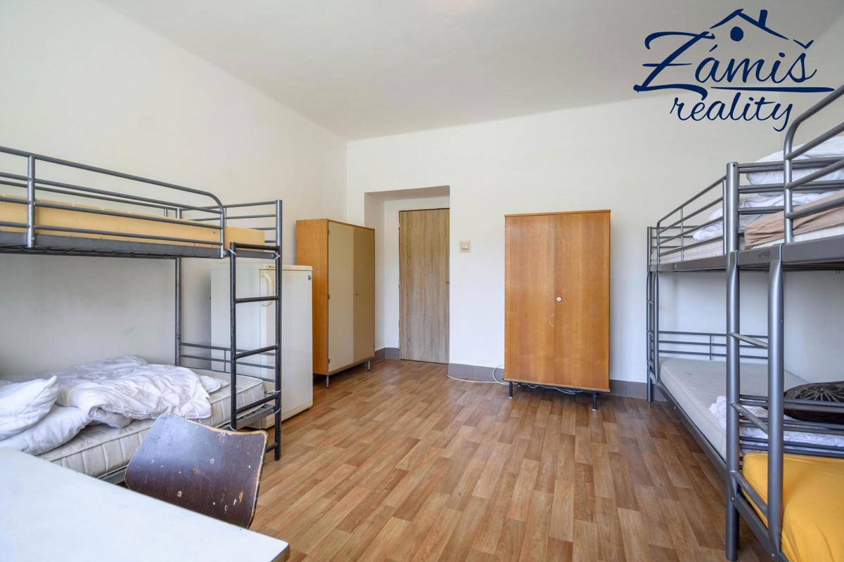 Fotografie 3 - Prodej domu · 975 m²