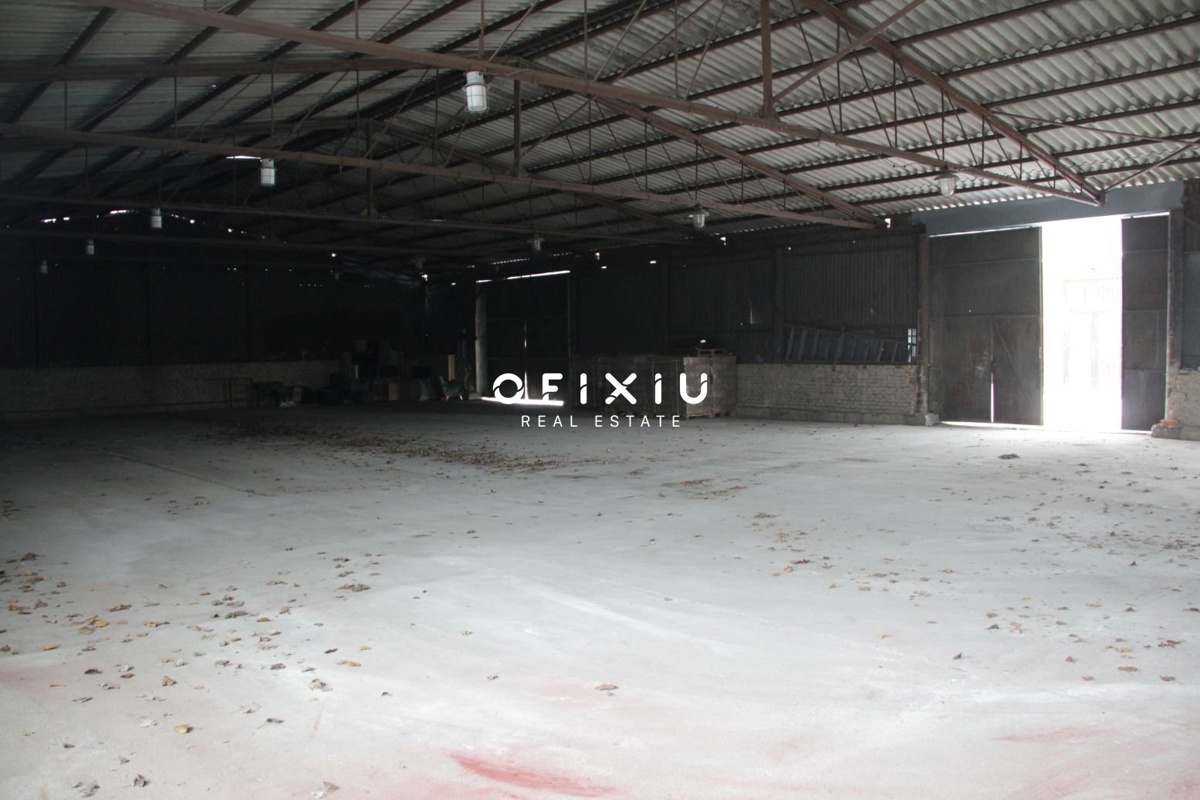 Photo 2 - Commercial property for rent · Warehouse · 584 m²