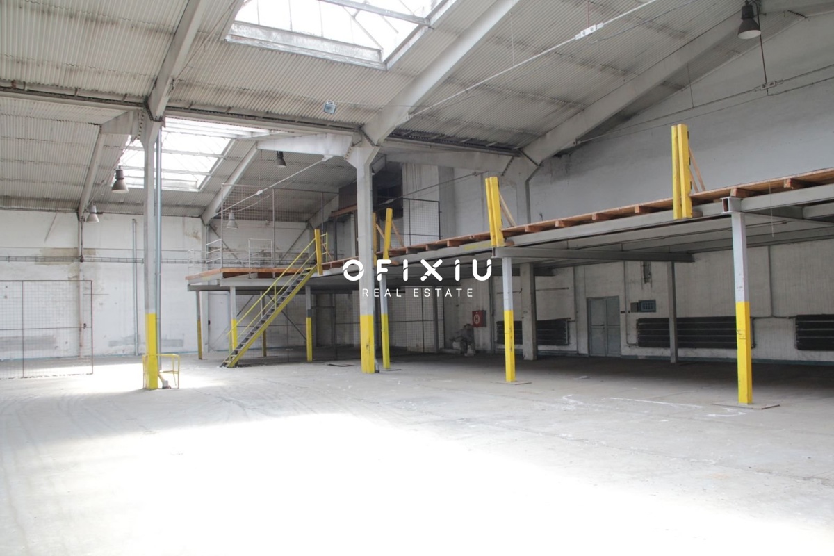 Photo 2 - Commercial property for rent · 820 m²