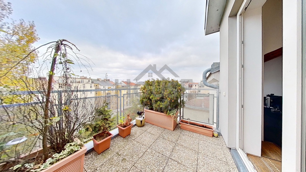 Fotografie 2 - Prodej bytu · 3+kk · 122 m²
