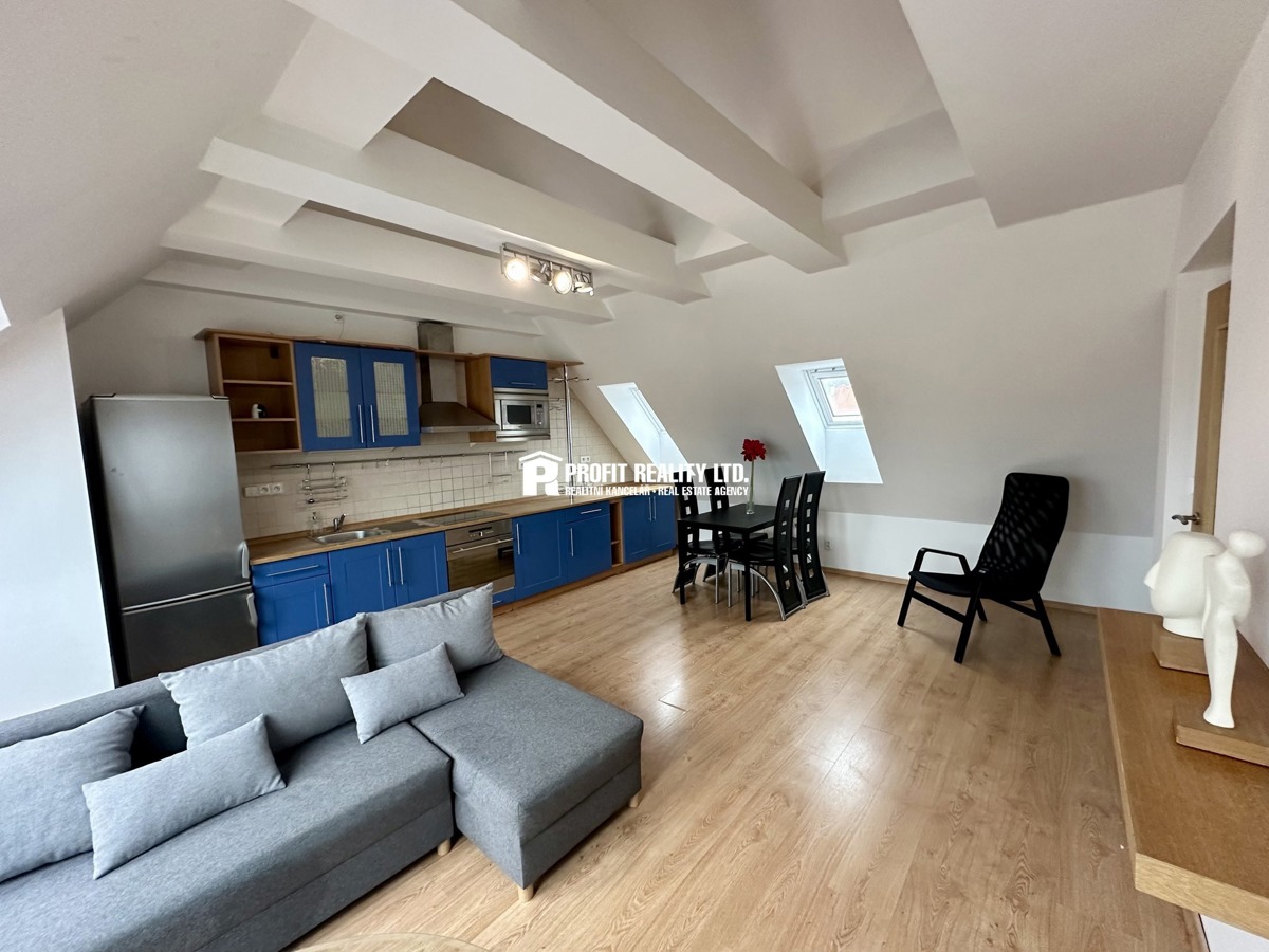 Fotografie 2 - Prodej bytu · 2+kk · 57 m²