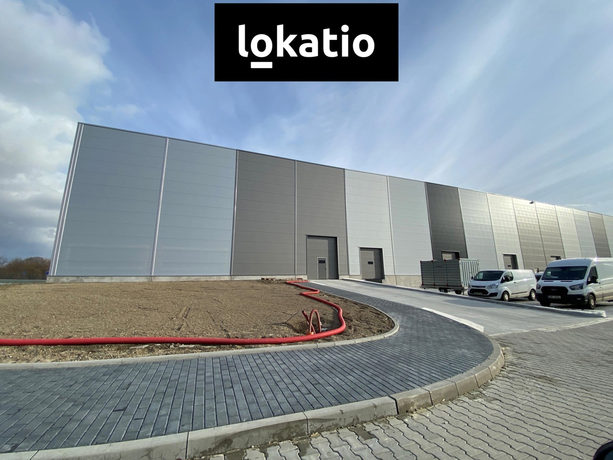 Fotografie 1 - Pronájem komerční nemovitosti · Výrobní haly · 2 592 m²
