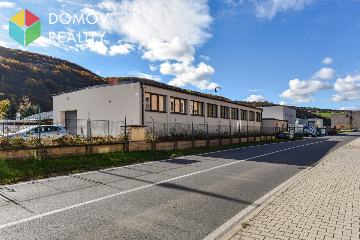 Photo 1 - Commercial property for rent · Warehouse · 394 m²