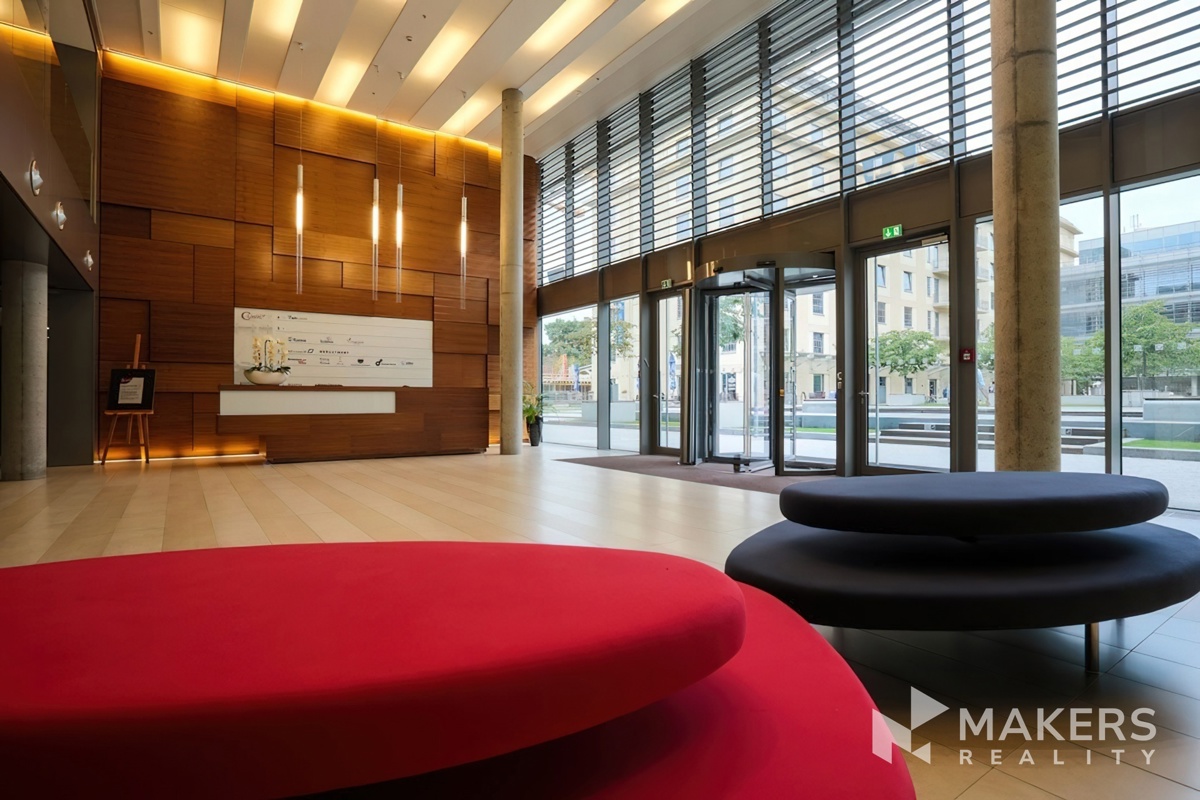 Photo 2 - Commercial property for rent · Office · 237 m²