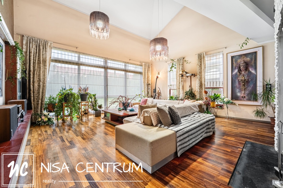 Фото 2 - Продаж будинку · Сімейний будинок · 430 m²