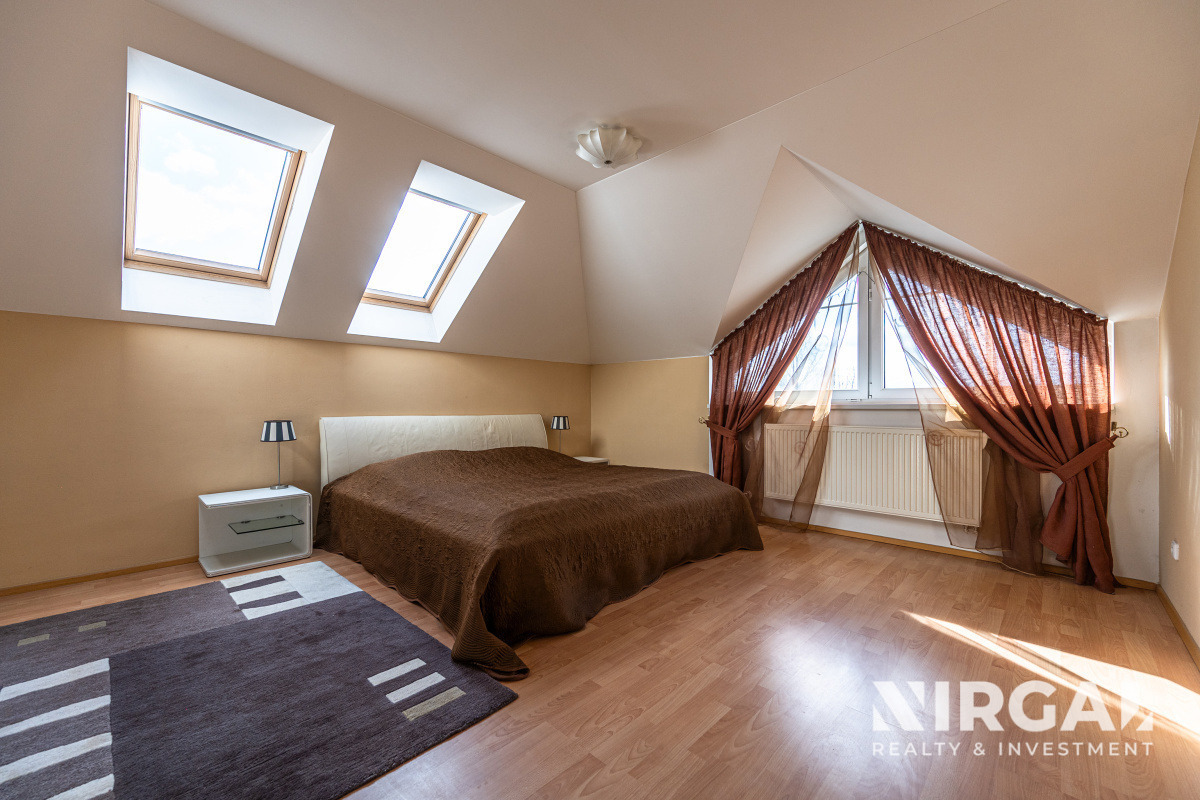 Hình ảnh 4 - Nhà bán · 224 m²