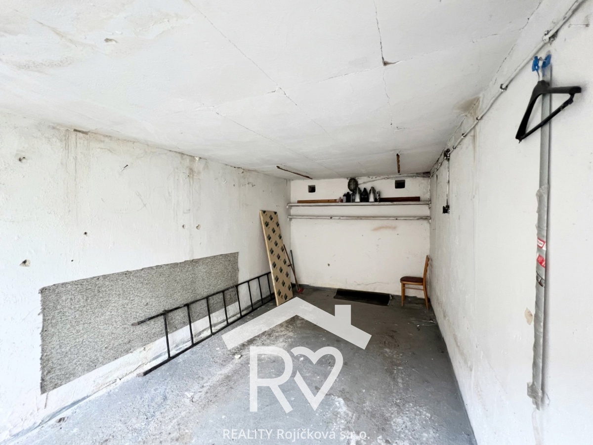 Fotografie 4 - Pronájem garáže · 20 m²