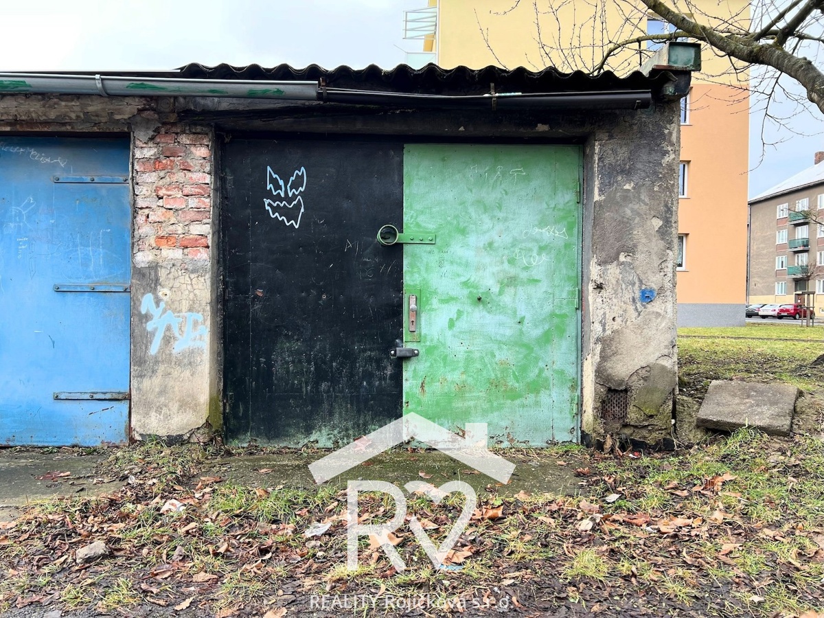 Fotografie 3 - Pronájem garáže · 20 m²