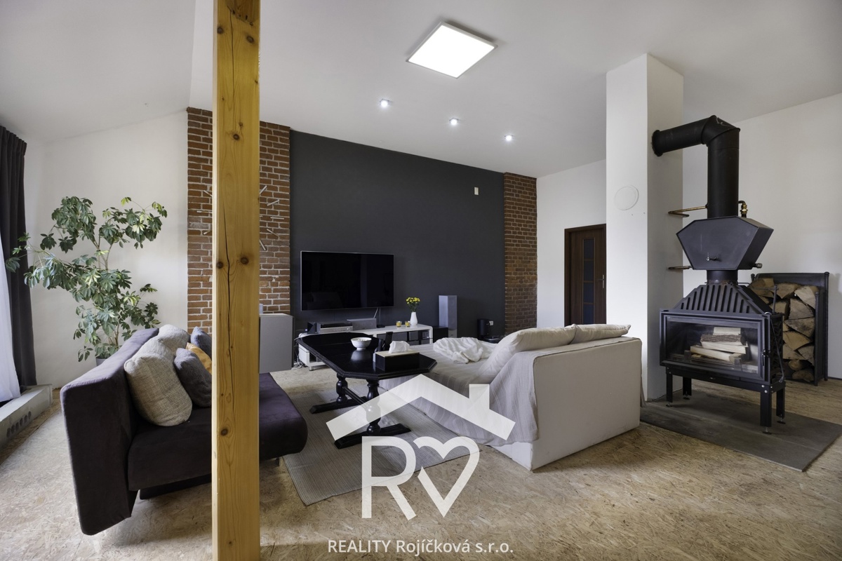 Fotografie 2 - Prodej bytu · 5+kk · 252 m²
