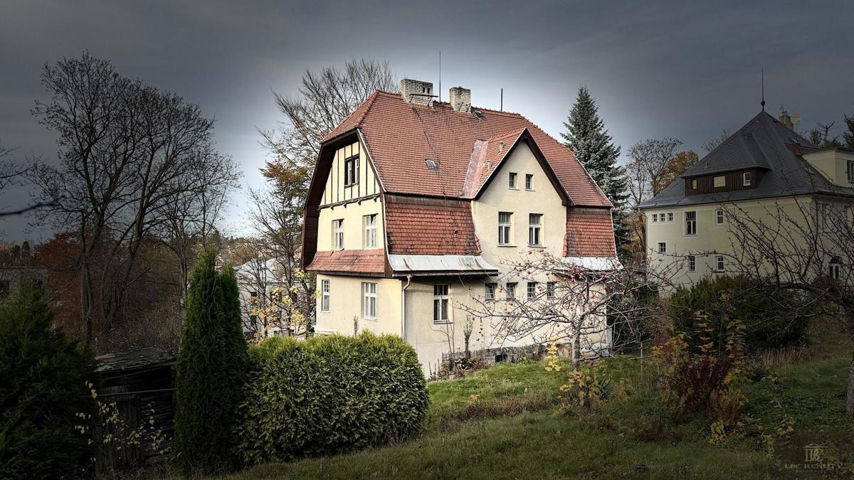 Фото 2 - Продаж будинку · Вілла · 325 m²