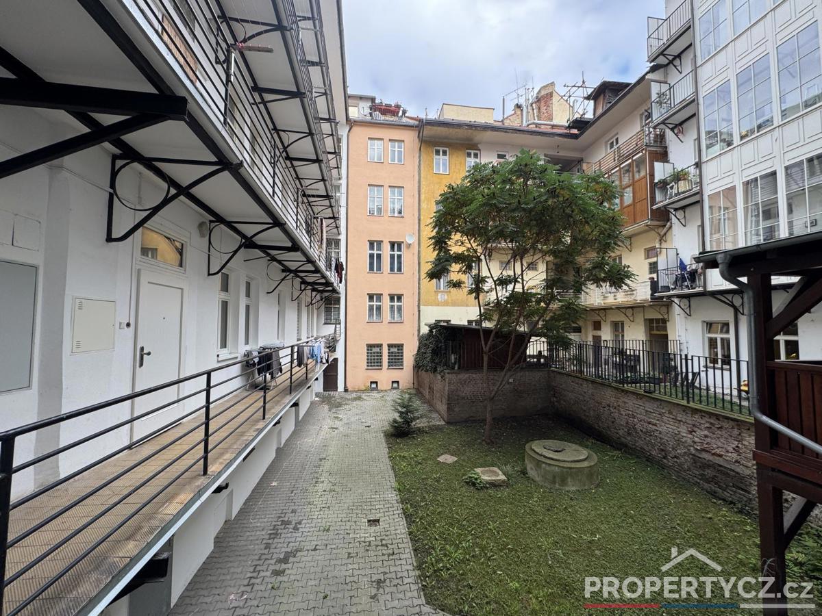 Фото 1 - Продажа коммерческой недвижимости · Офис · 79 m²