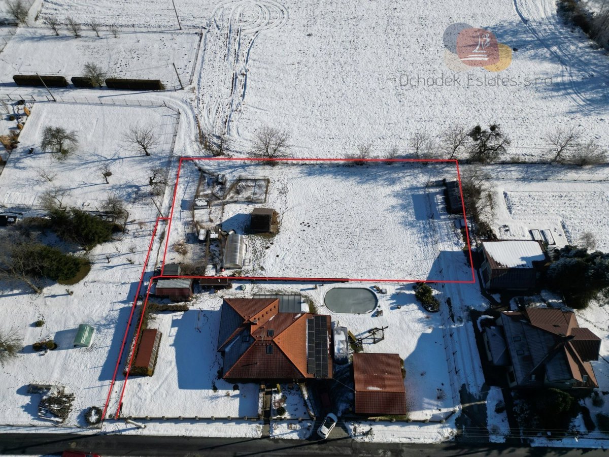 Fotografie 2 - Prodej pozemku · Bydlení · 1 301 m²