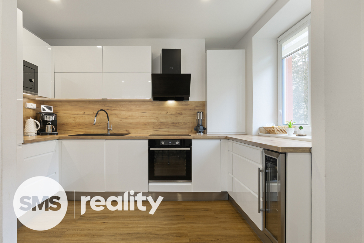 Photo 2 - Apartment for sale · 3+kk · 81 m²