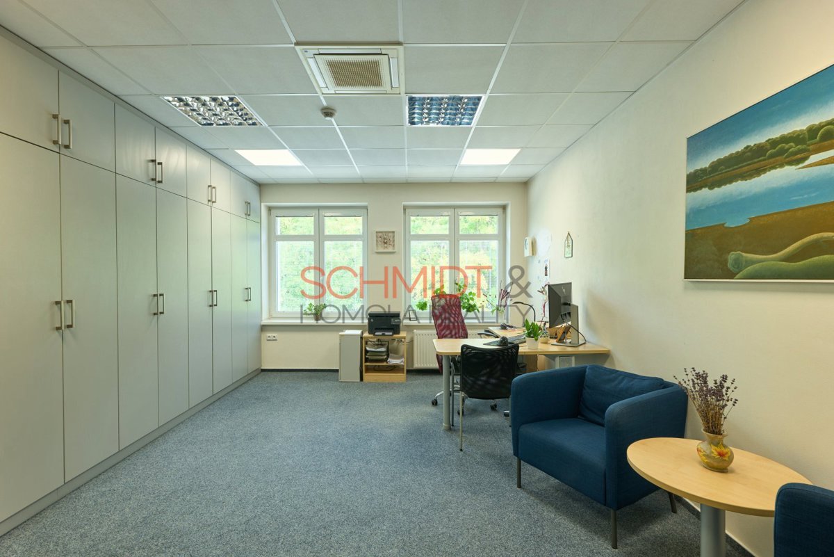 Fotografie 1 - Pronájem komerční nemovitosti · Kancelář · 20 m²