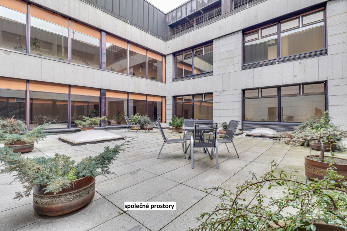 Photo 4 - Commercial property for rent · Office · 21 m²