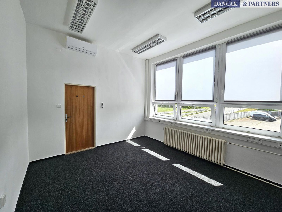 Photo 3 - Commercial property for rent · Office · 16 m²