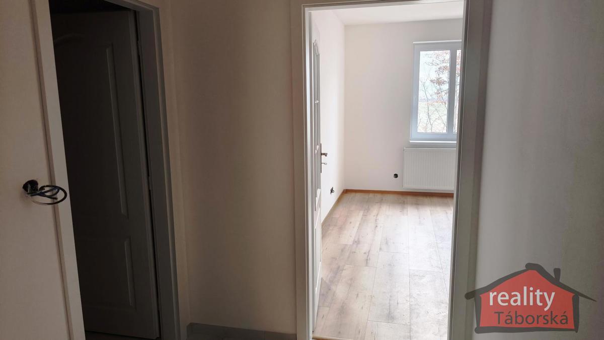 Fotografie 2 - Prodej bytu · 2+kk · 38 m²