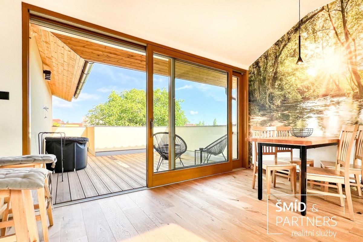 Photo 2 - Apartment for sale · 2+kk · 76 m²