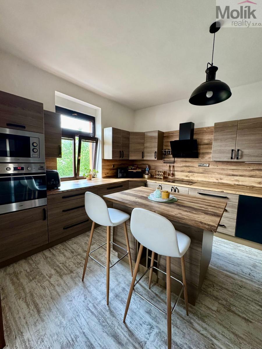Fotografie 2 - Prodej domu · Rodinný · 339 m²