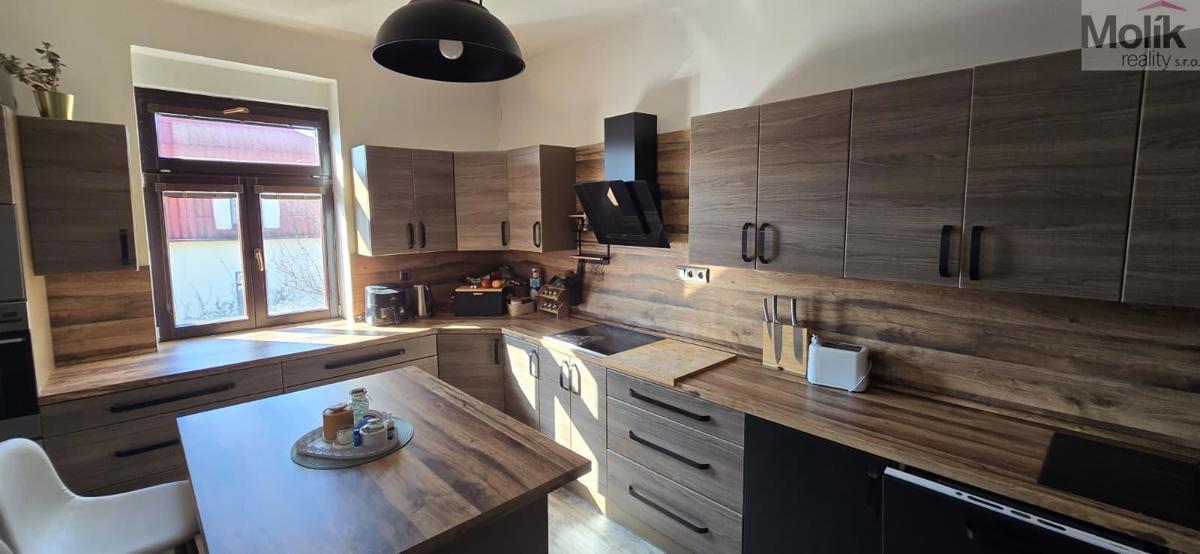 Fotografie 1 - Prodej domu · Rodinný · 339 m²