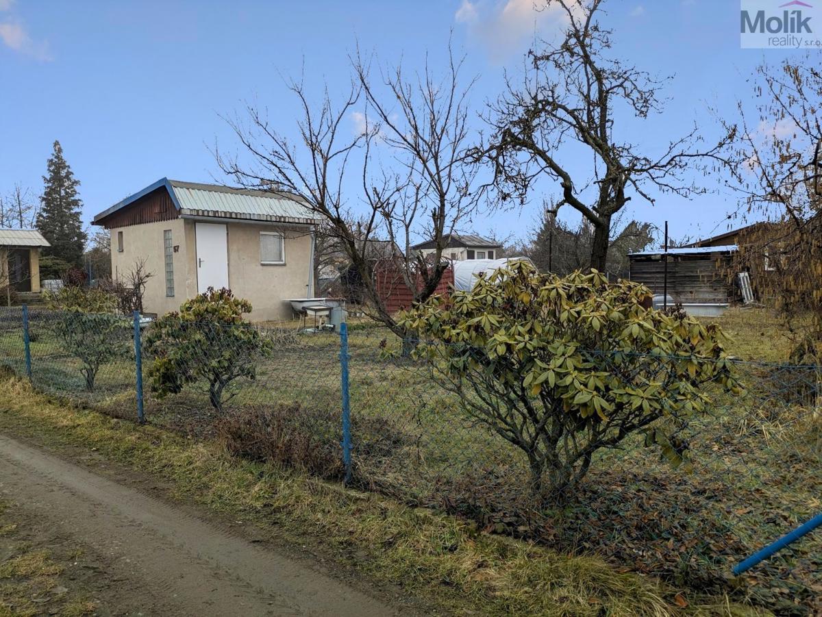 Photo 2 - Land for sale · Garden · 385 m²