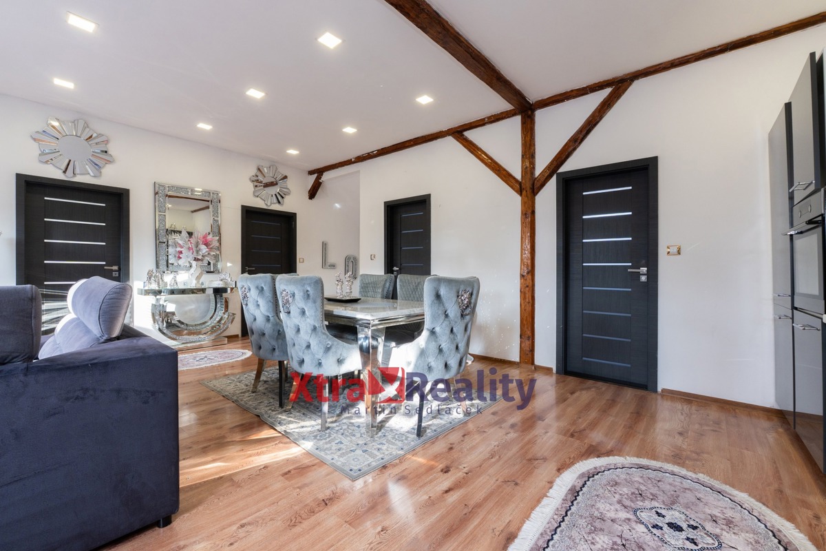 Фото 4 - Продаж будинку · Сімейний будинок · 220 m²