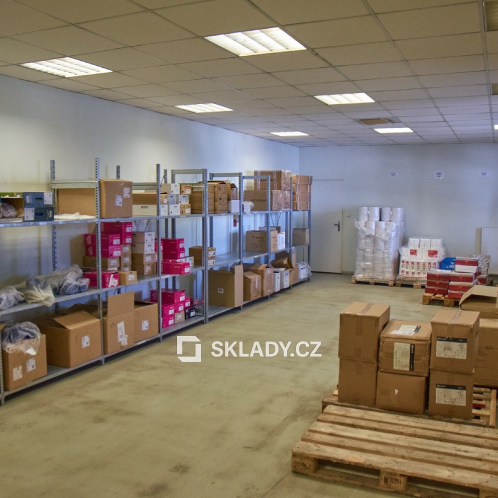 Photo 4 - Commercial property for rent · Warehouse · 950 m²