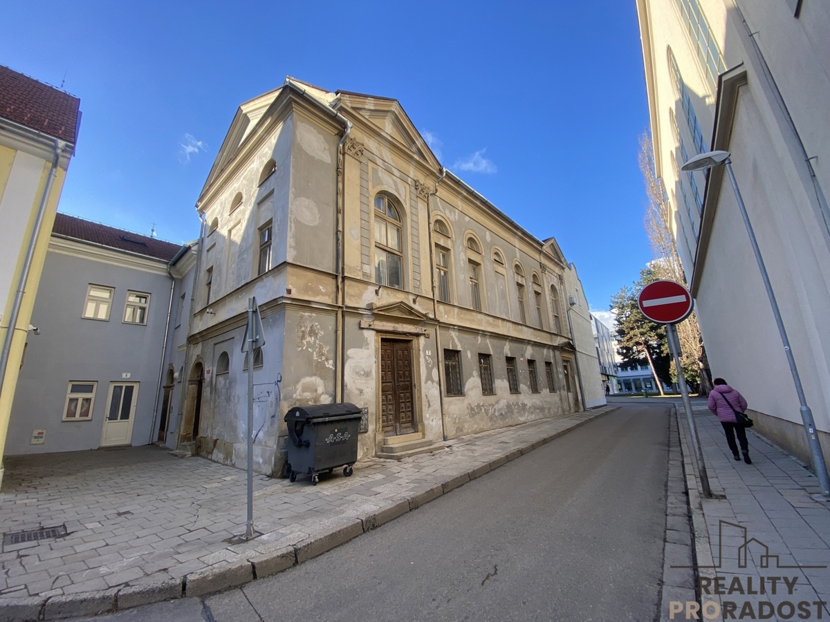 Photo 1 - House for sale · 265 m²