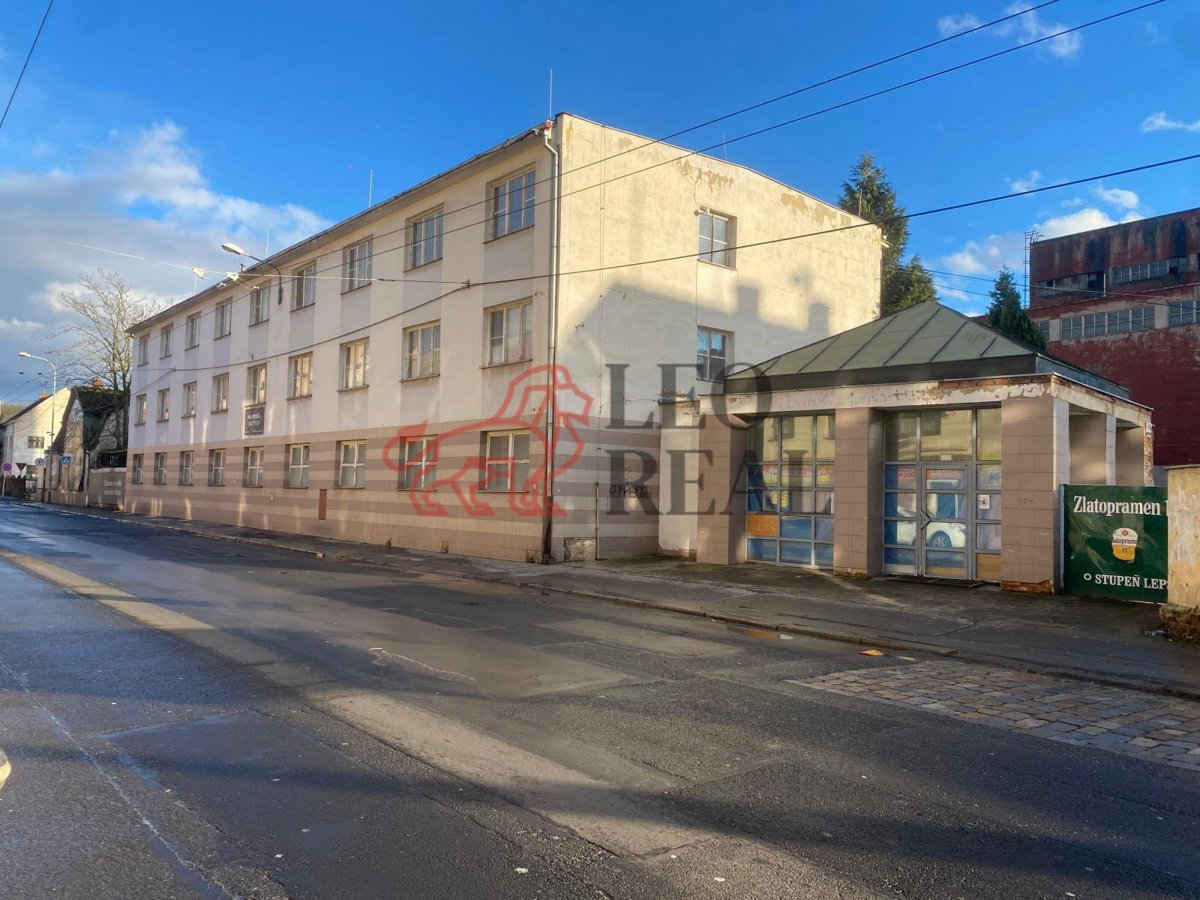 Fotografie 2 - Prodej komerční nemovitosti · Kancelář · 1 250 m²