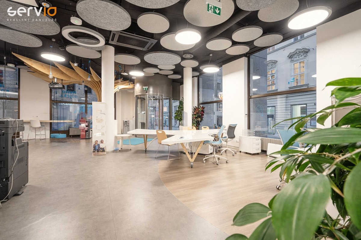 Фото 2 - Оренда комерційної нерухомості · Офіс · 395 m²