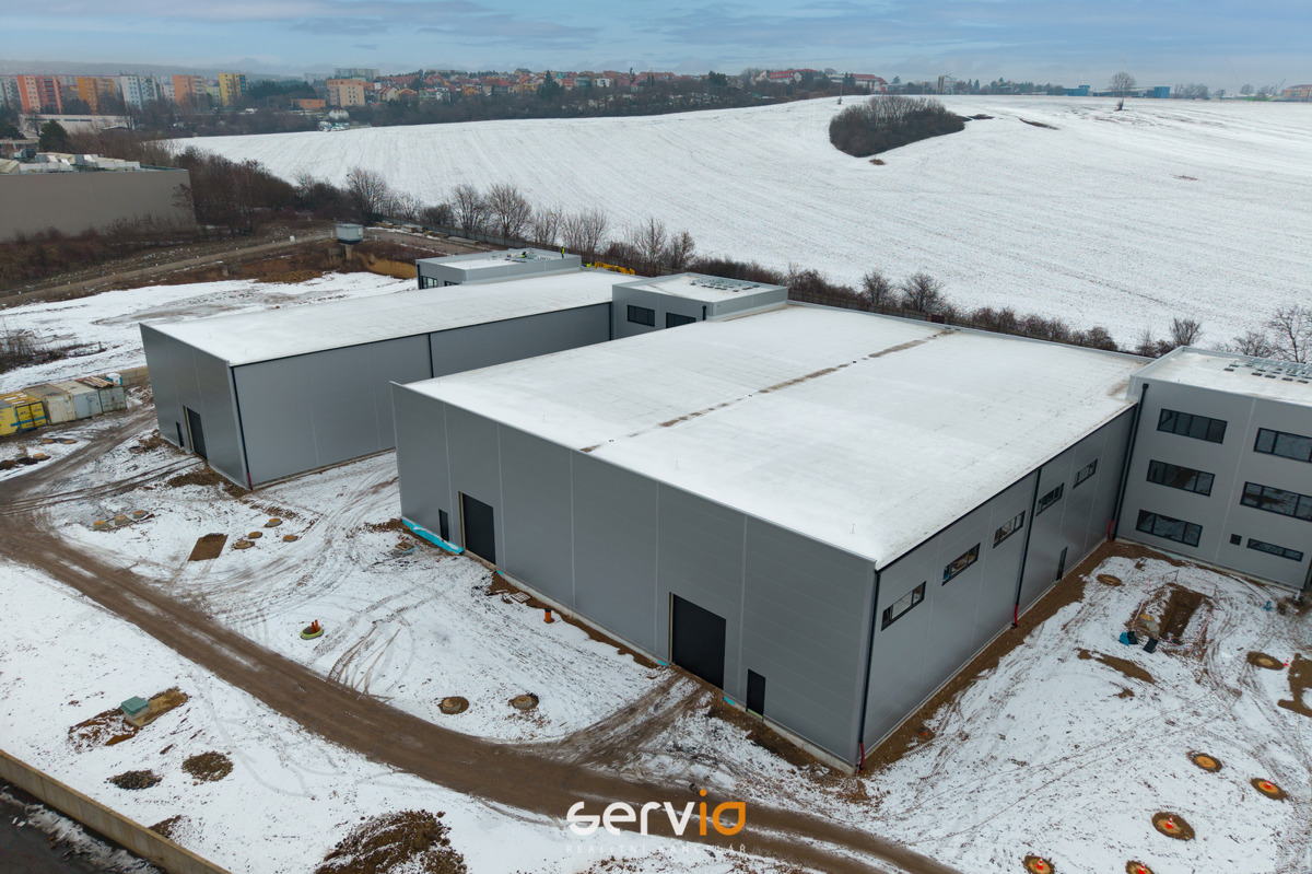 Fotografie 1 - Pronájem komerční nemovitosti · Sklad · 1 547 m²