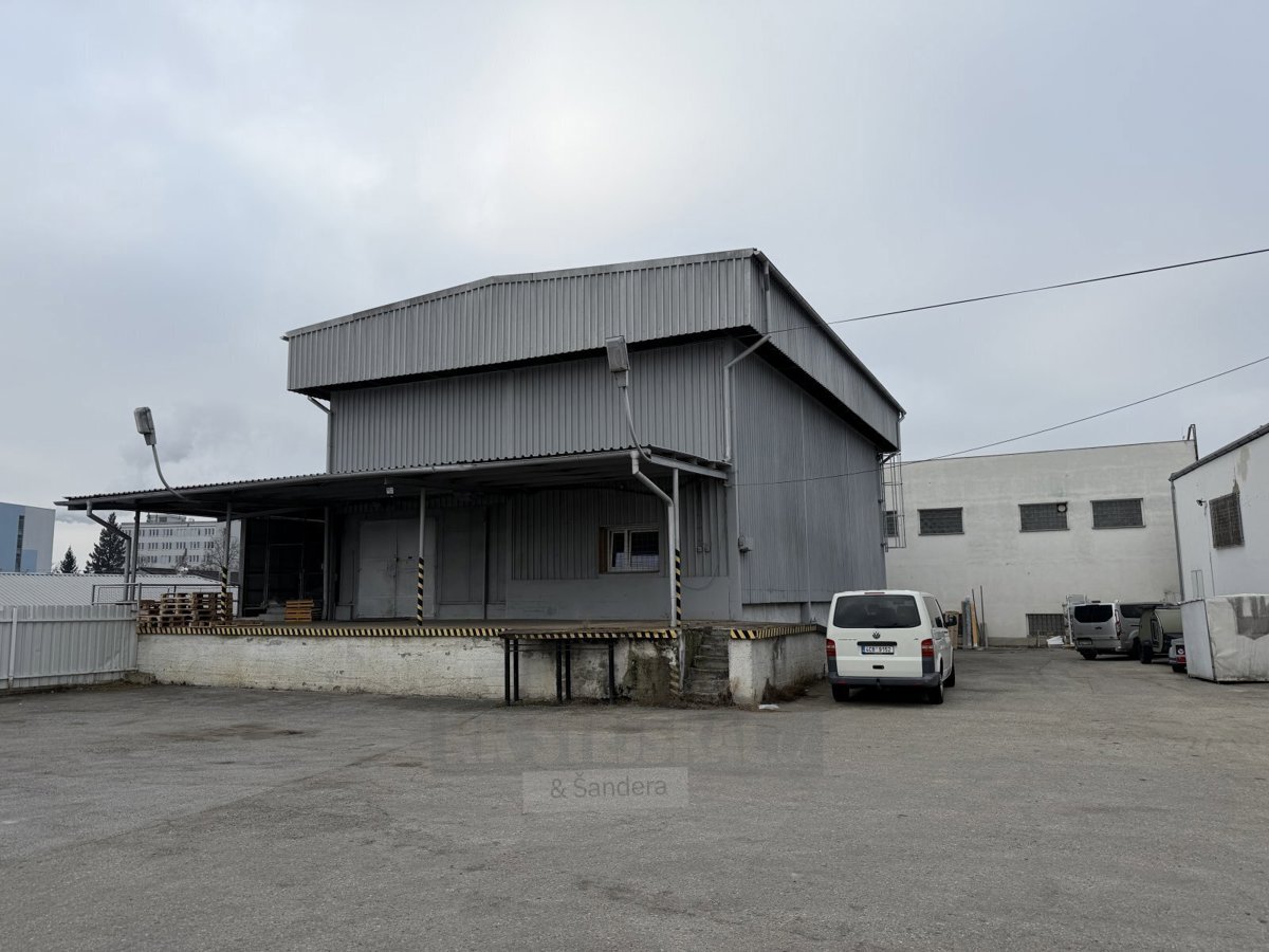 Фото 1 - Аренда коммерческой недвижимости · Склад · 400 m²
