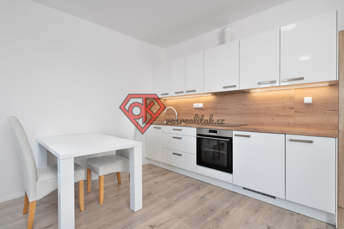Фото 2 - Продажа квартиры · 1+kk · 36 m²