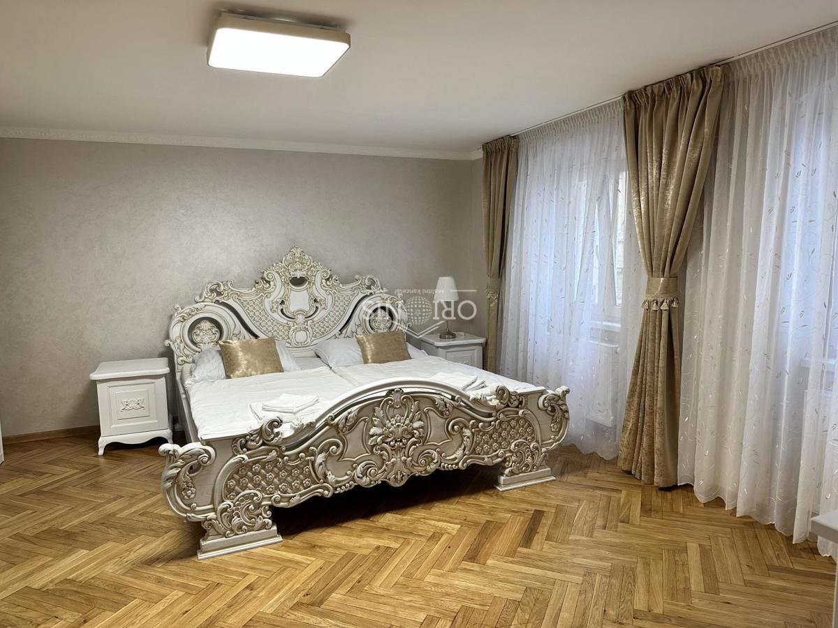 Photo 2 - House for sale · Villa · 400 m²