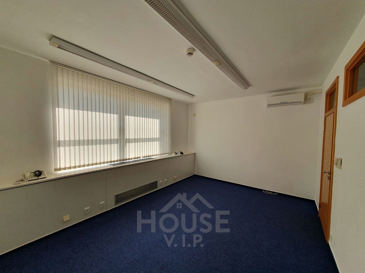 Фото 3 - Оренда комерційної нерухомості · Офіс · 65 m²