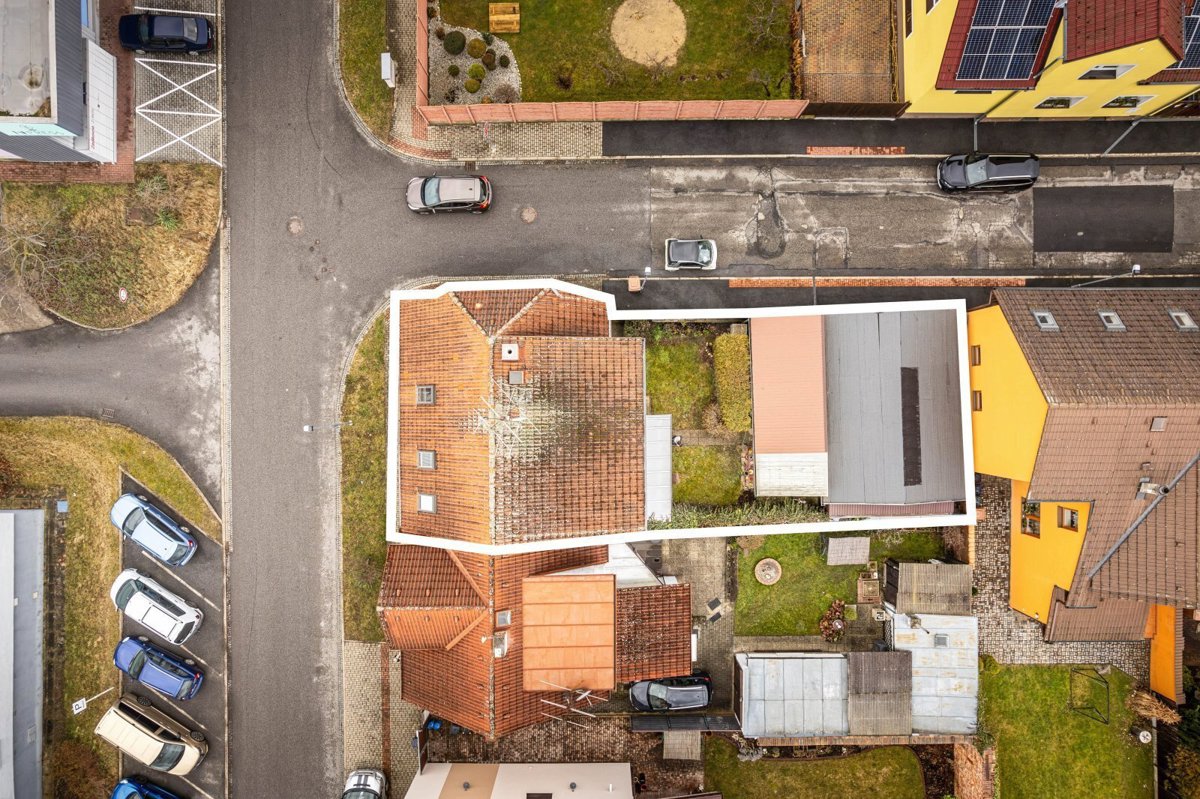 Фото 3 - Продаж будинку · Сімейний будинок · 160 m²