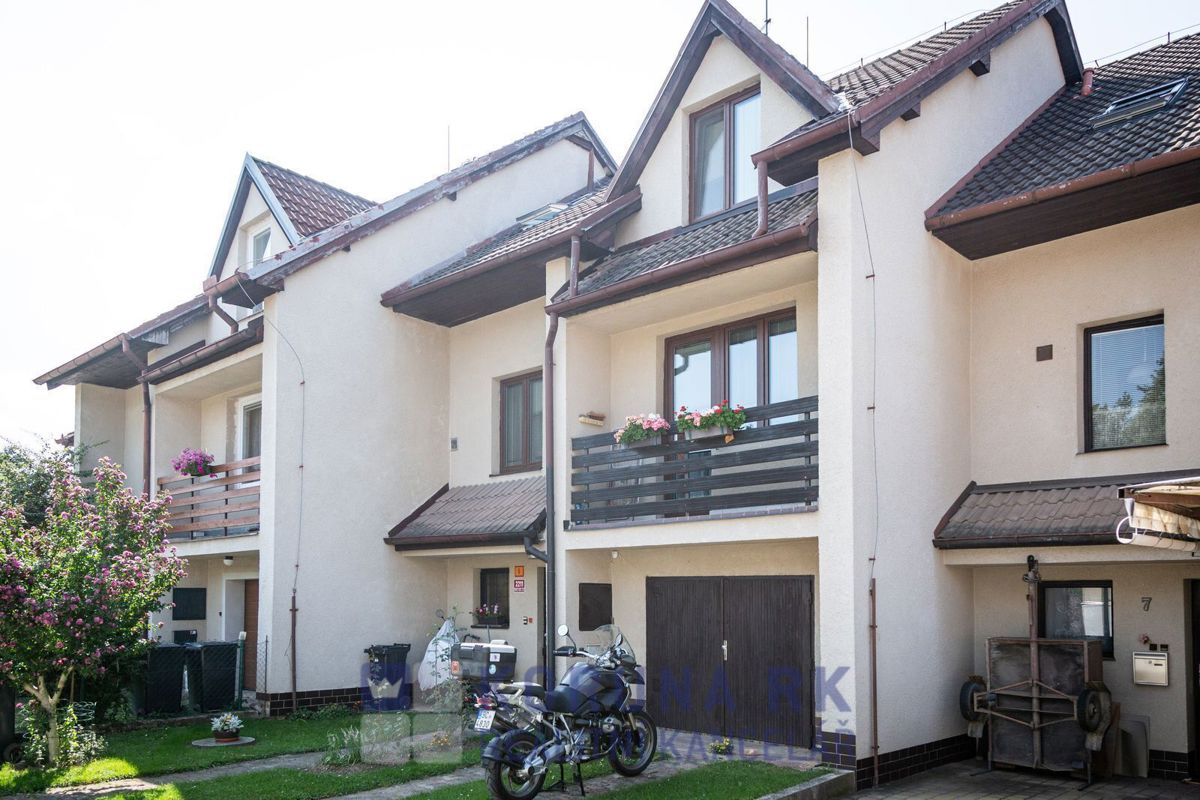 Fotografie 2 - Prodej domu · Rodinný · 196 m²