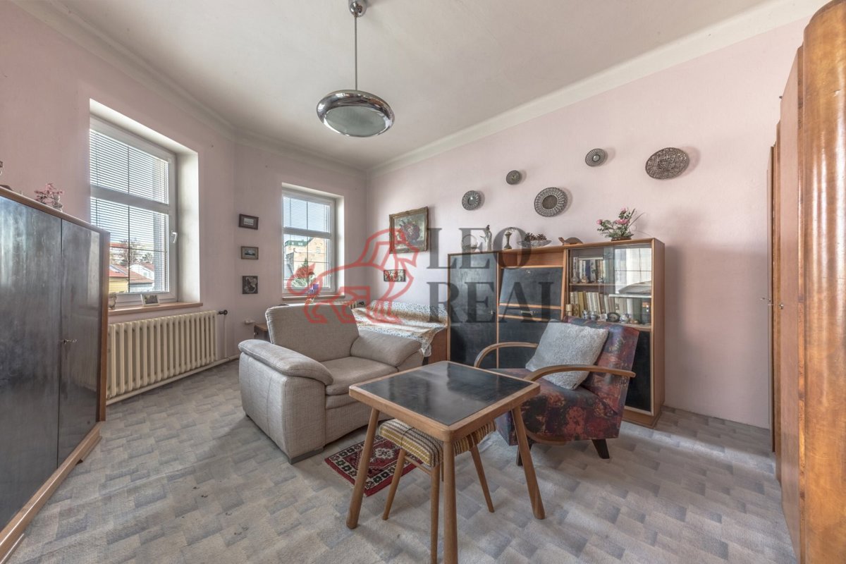 Фото 2 - Продаж будинку · Сімейний будинок · 384 m²