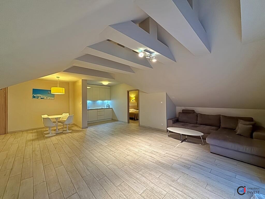 Фото 1 - Продажа коммерческой недвижимости · Отель · 80 m²