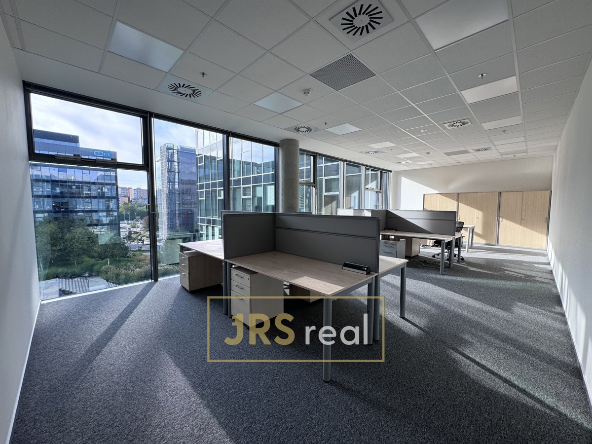 Photo 2 - Commercial property for rent · Office · 684 m²