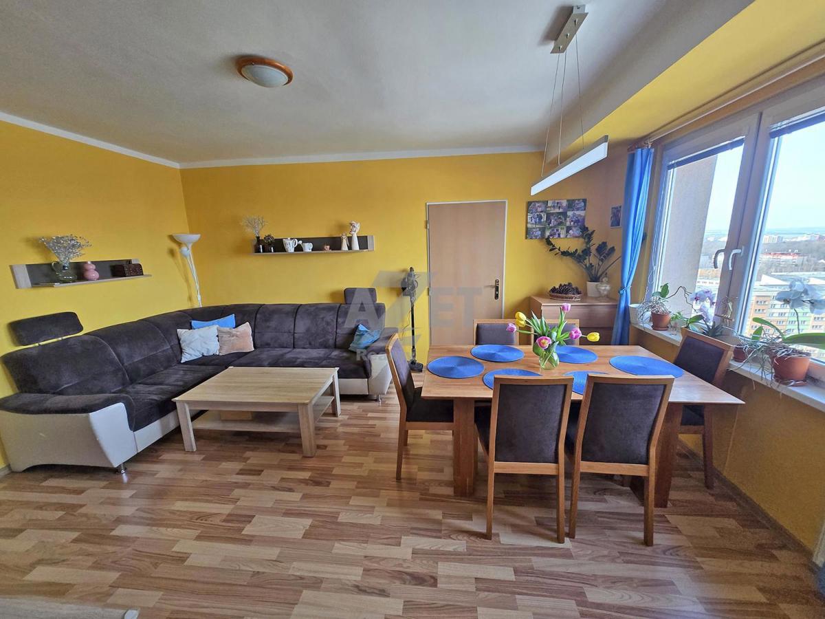 Фото 2 - Продаж квартири · 3+1 · 64 m²