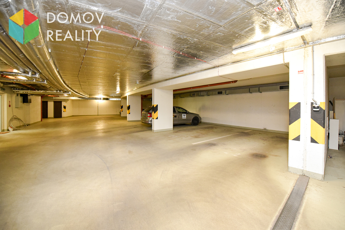Photo 2 - Garage for rent · 12 m²
