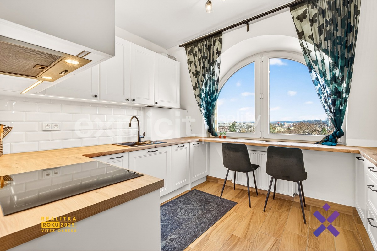 Фото 1 - Продаж квартири · 4+1 · 93 m²