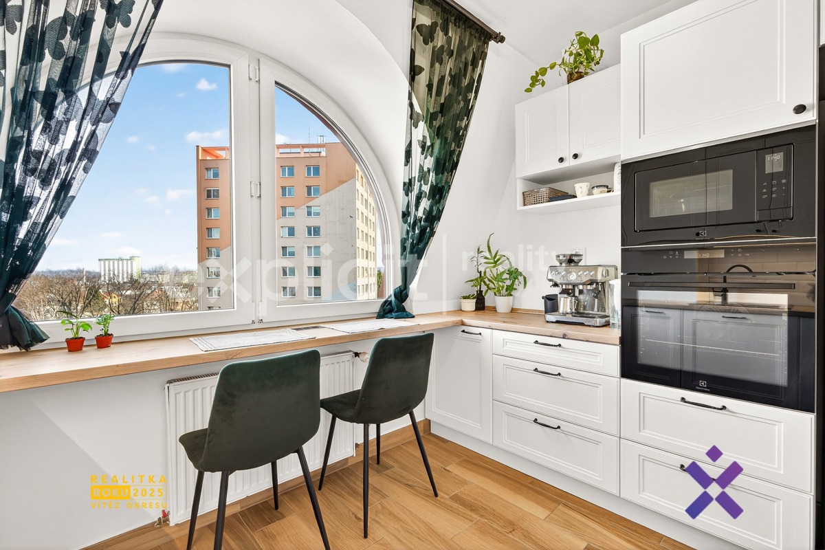 Фото 3 - Продаж квартири · 4+1 · 93 m²