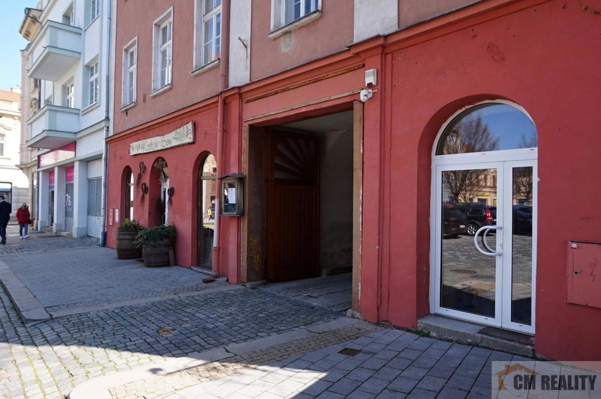 Photo 1 - Commercial property for rent · 56 m²